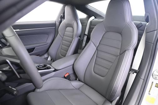 2025 Porsche 911 Turbo S