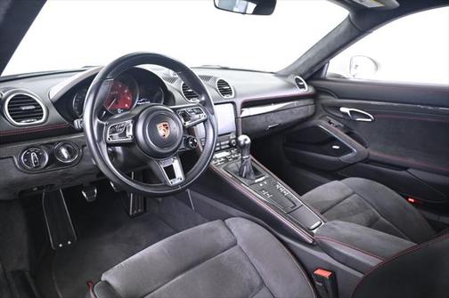2018 Porsche 718 Cayman GTS