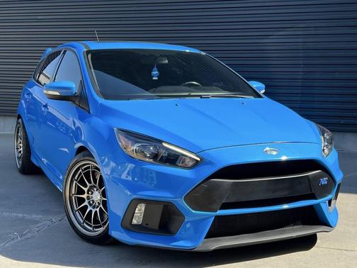 2017 Ford Focus RS Base