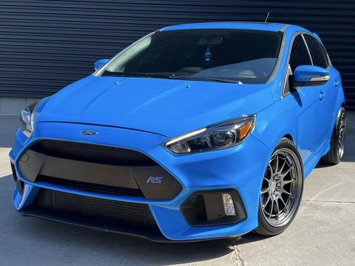 2017 Ford Focus RS Base
