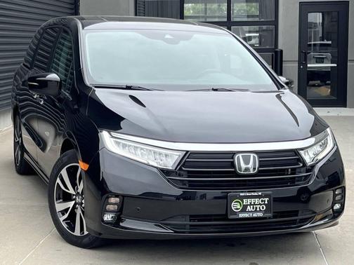 2023 Honda Odyssey Touring 4dr Mini Van
