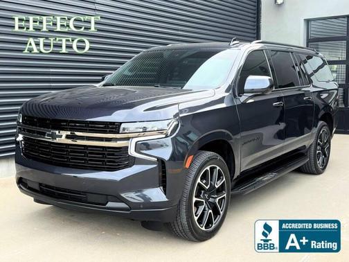 2023 Chevrolet Suburban RST