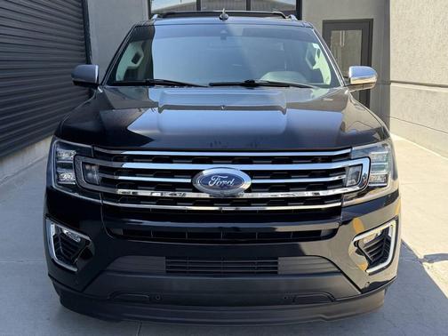 Agate Black Metallic 2019 Ford Expedition Platinum 4x4 4dr SUV