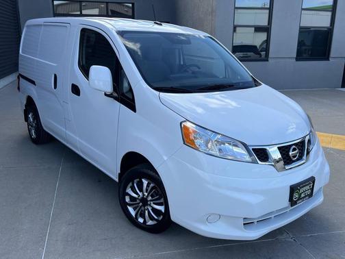 2020 Nissan NV200 SV