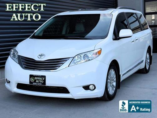 2016 Toyota Sienna XLE