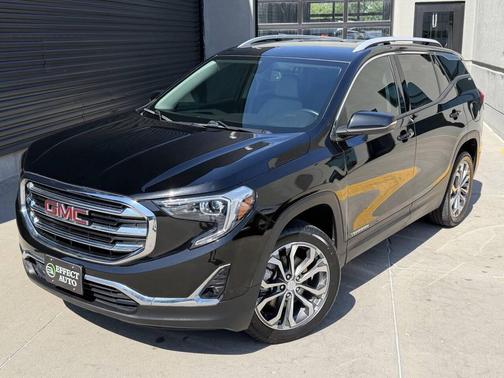 Ebony Twilight Metallic 2019 GMC Terrain SLT