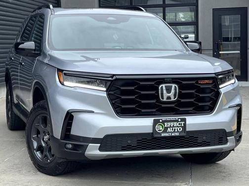 2024 Honda Pilot TrailSport AWD 4dr SUV