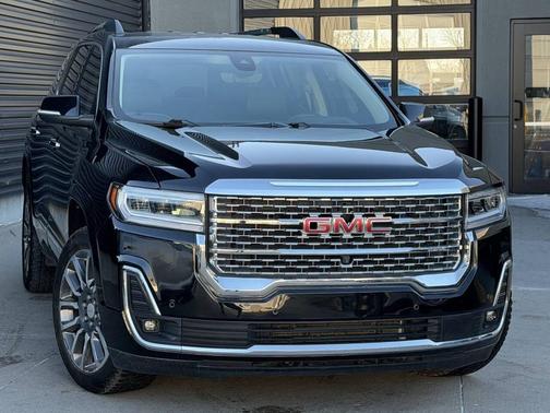 2020 GMC Acadia Denali