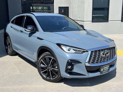 2023 INFINITI QX55 LUXE