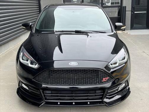 2018 Ford Focus ST