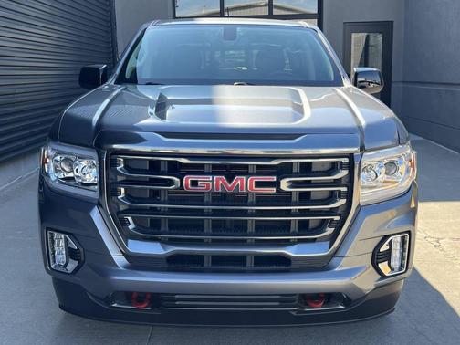 2022 GMC Canyon AT4