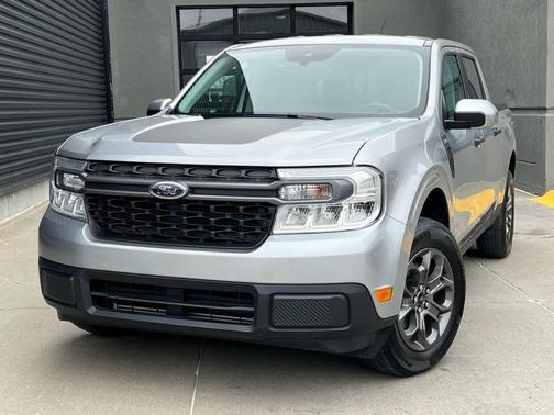 2023 Ford Maverick XLT AWD 4dr SuperCrew 4.5 ft. SB