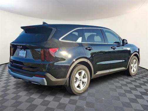 2026 Kia Sorento LX