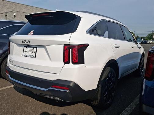 2025 Kia Sorento SX