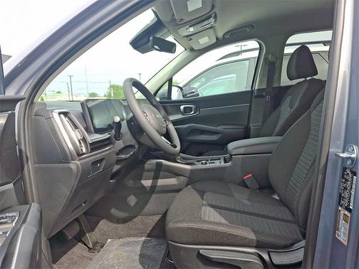 2025 Kia Sorento LX