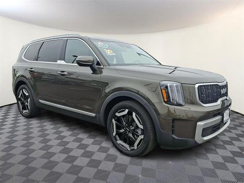 2023 Kia Telluride EX