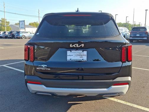2026 Kia Sorento LX