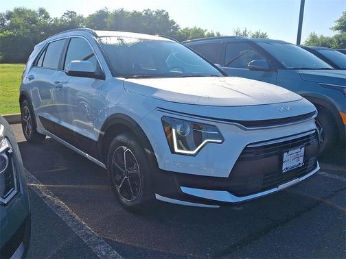 2025 Kia Niro EX
