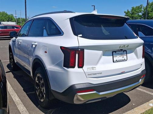 2025 Kia Sorento S