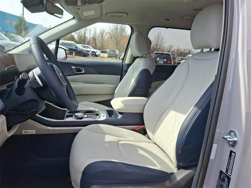 2025 Kia Carnival Hybrid EX