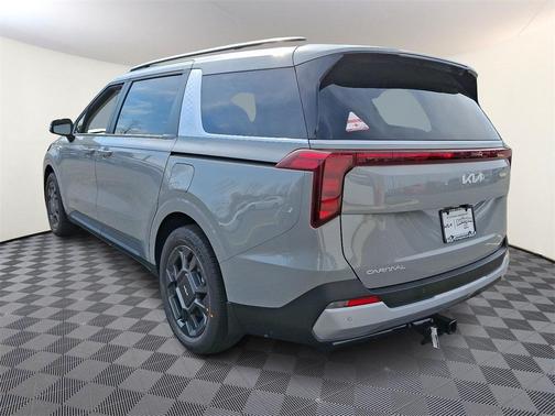 2025 Kia Carnival Hybrid EX