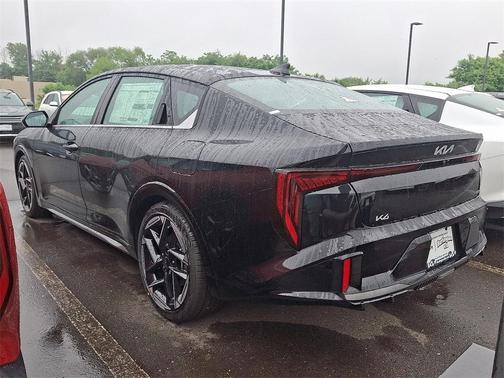 2025 Kia K4 GT-Line