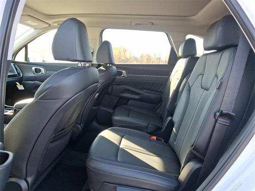 2025 Kia Sorento X-Line SX