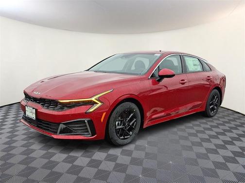 2025 Kia K5 LXS