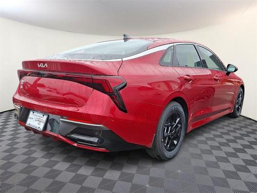 2025 Kia K5 LXS