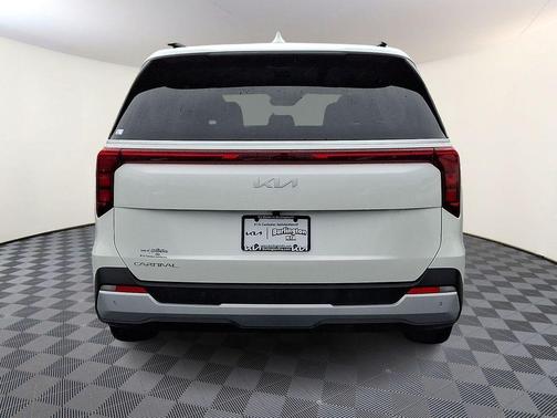 2025 Kia Carnival EX