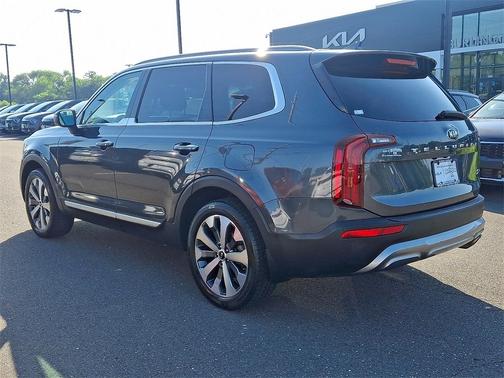 2020 Kia Telluride S