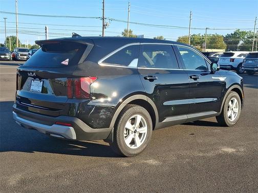 2026 Kia Sorento LX