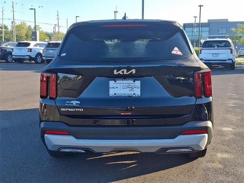 2026 Kia Sorento LX