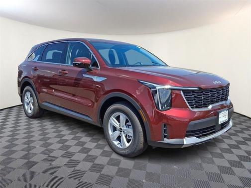 2025 Kia Sorento LX