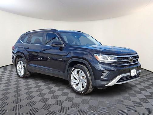 2023 Volkswagen Atlas 2.0T SE w/Technology