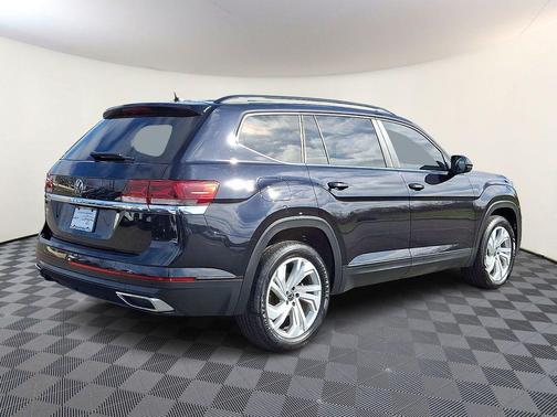2023 Volkswagen Atlas 2.0T SE w/Technology
