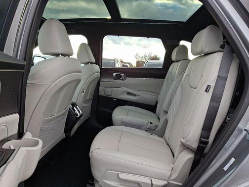 2026 Kia Sorento Plug-In Hybrid X-LINE SX PRESTIGE