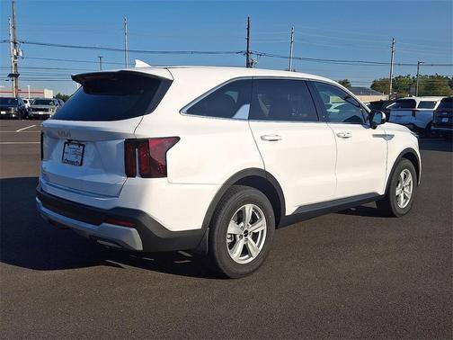 2026 Kia Sorento LX
