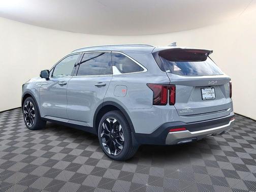 Wolf Gray 2026 Kia Sorento SX