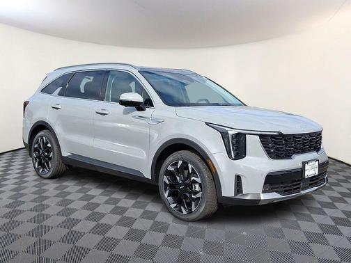 Wolf Gray 2026 Kia Sorento SX