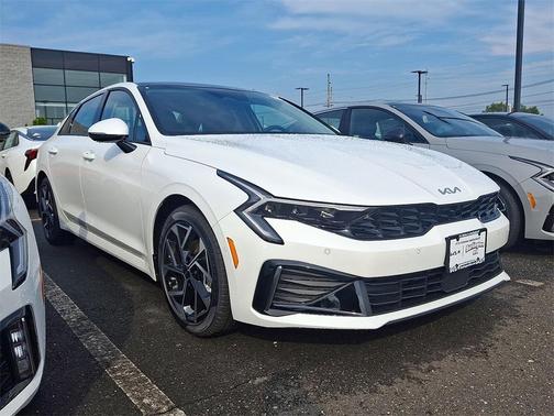 2025 Kia K5 EX