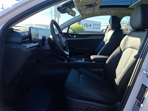 2025 Kia K5 EX