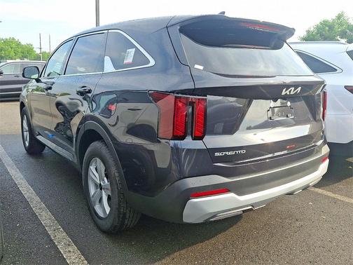 2025 Kia Sorento LX