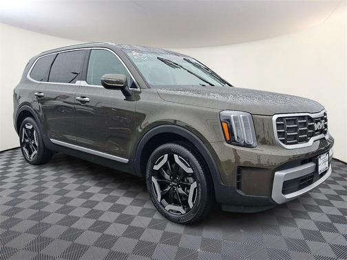 2023 Kia Telluride S