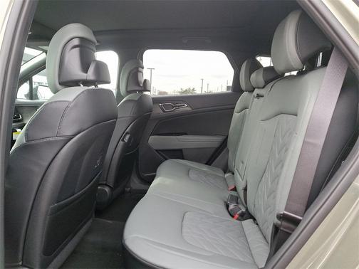 2025 Kia Sportage Plug-In Hybrid X-Line Prestige