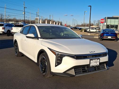 2025 Kia K4 EX