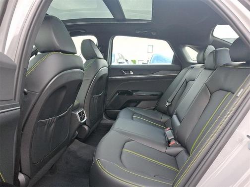 2026 Kia K5 GT