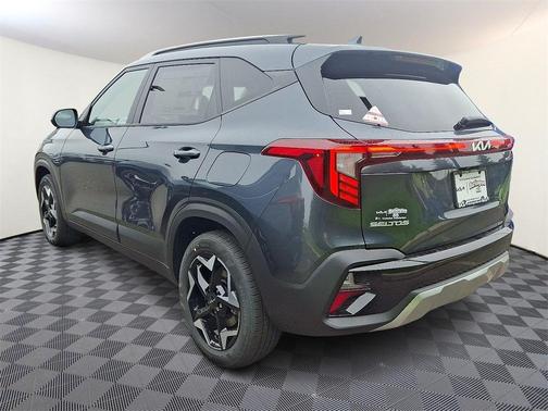 2025 Kia Seltos S