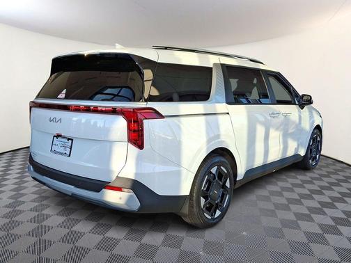 2026 Kia Carnival EX