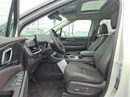 2026 Kia Carnival SX